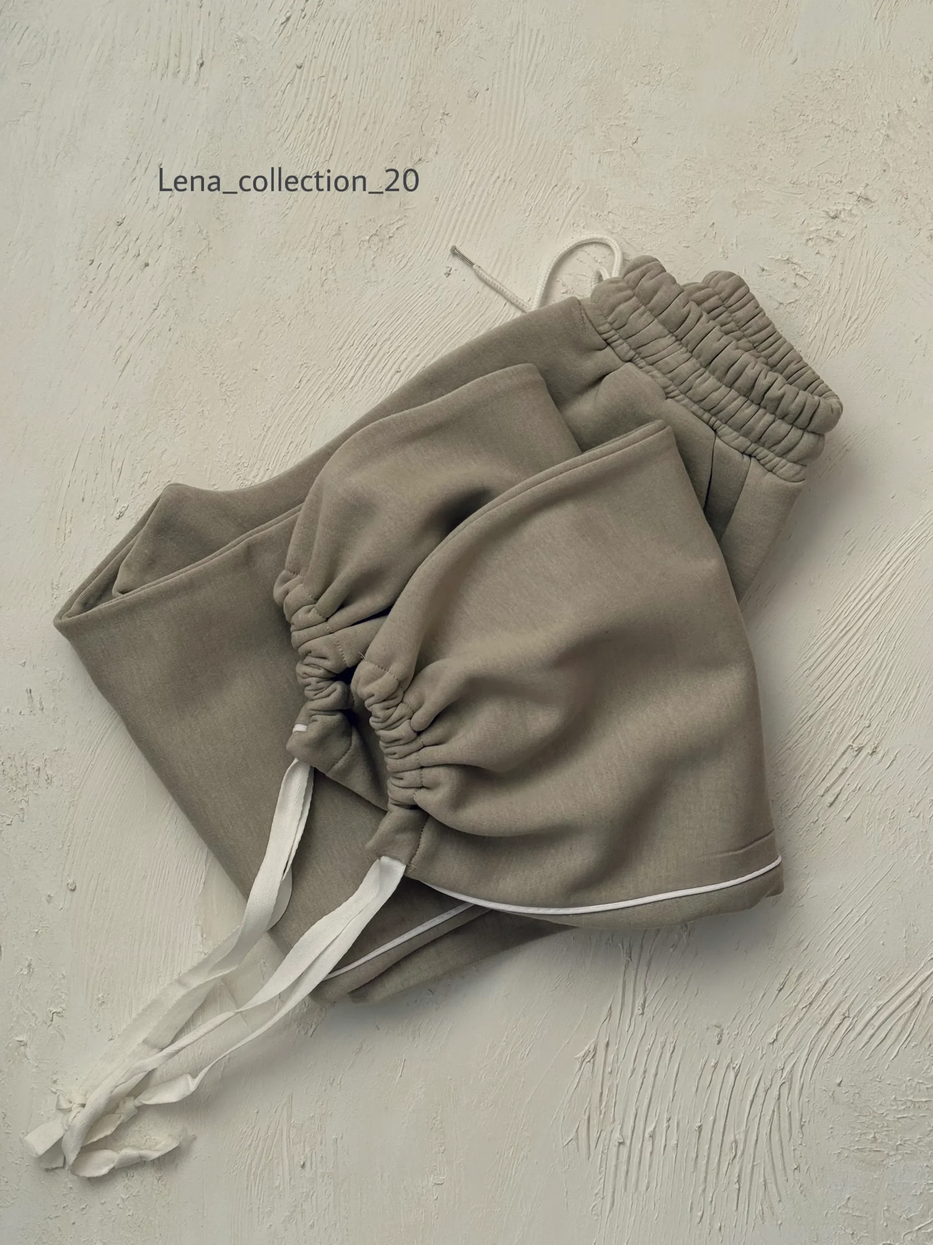 IMG_5785 شلوار جاگر | در دوسایز ۱و۲ | در رنگ های متنوع - Image 1